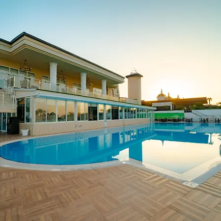 Hotel Throne Seagate