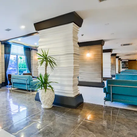 Hotel Throne Seagate 5*