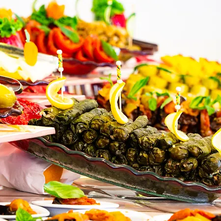 Throne Seagate Ξενοδοχείο 5*