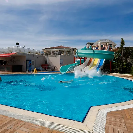 Throne Seagate 5* Belek