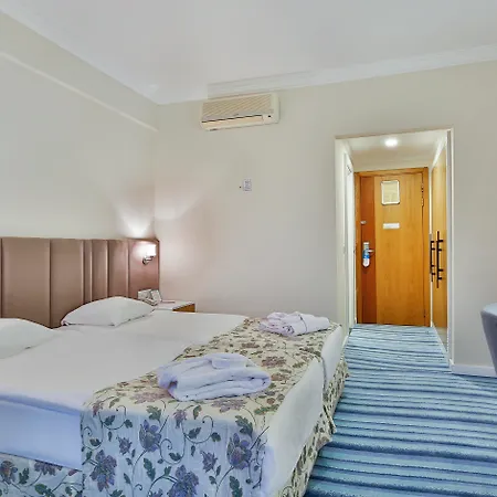 Hotel Throne Seagate Belek