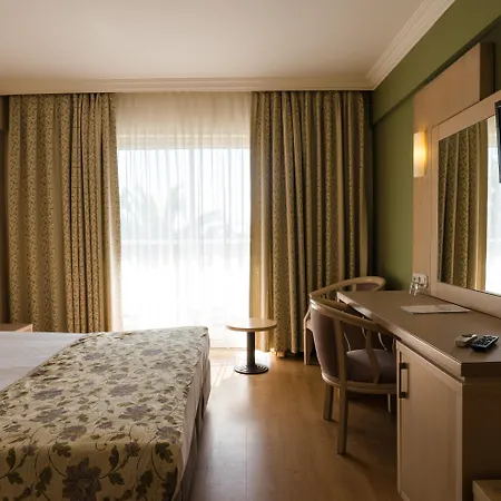 Hotel Throne Seagate Belek