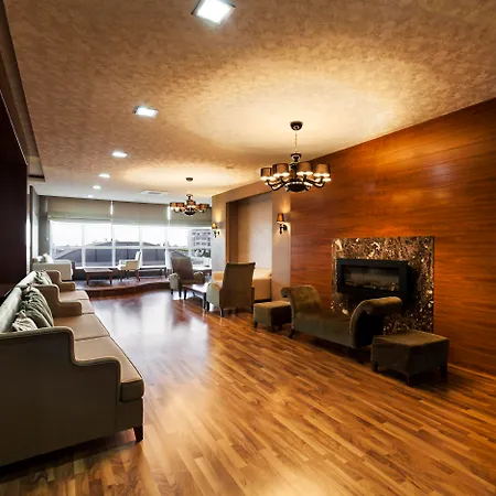 Throne Seagate Hotel 5*