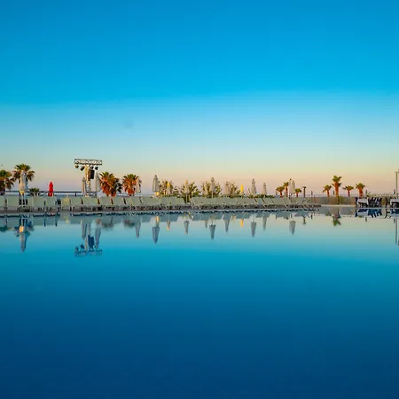 Hotel Throne Seagate Belek